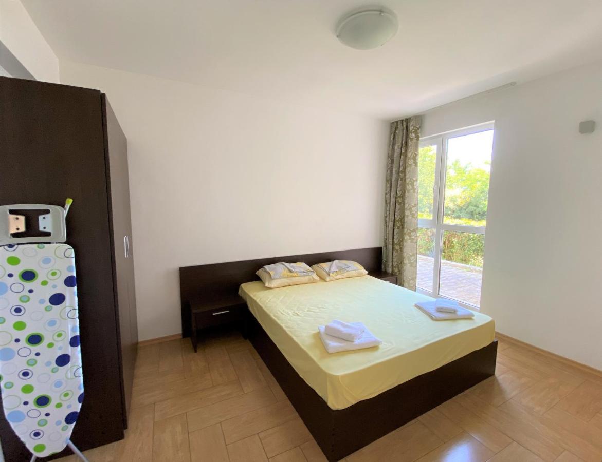 Panorama Kabakum Apartments - Free Parking ゴールデンサンド エクステリア 写真