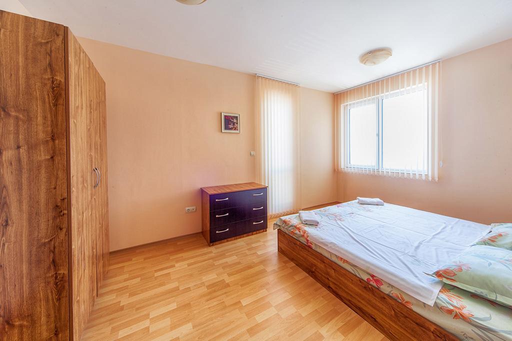 Panorama Kabakum Apartments - Free Parking ゴールデンサンド エクステリア 写真