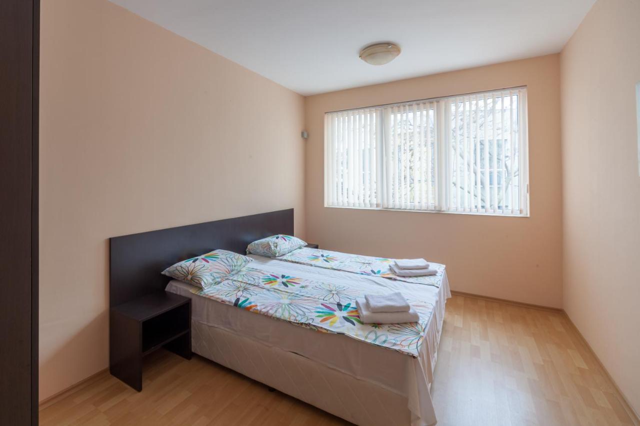 Panorama Kabakum Apartments - Free Parking ゴールデンサンド エクステリア 写真
