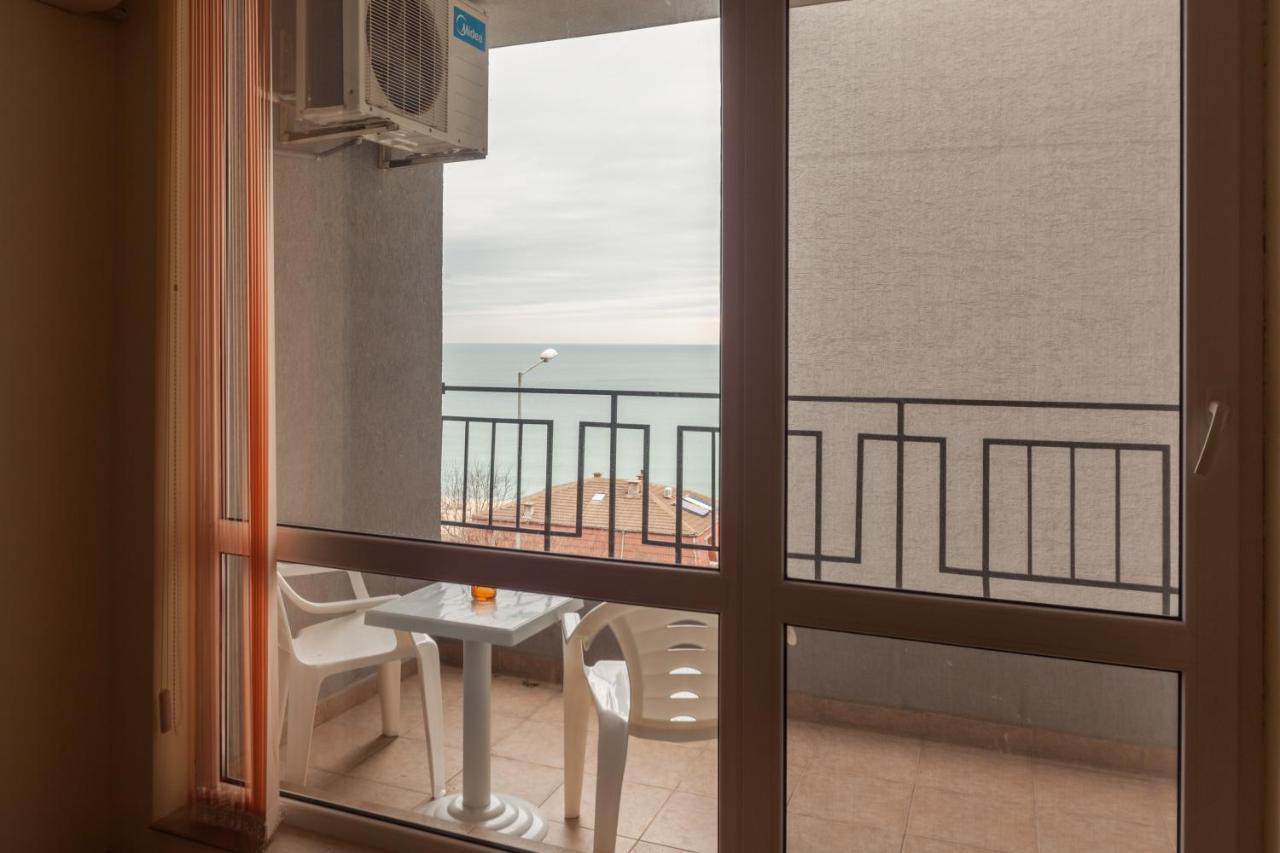 Panorama Kabakum Apartments - Free Parking ゴールデンサンド エクステリア 写真