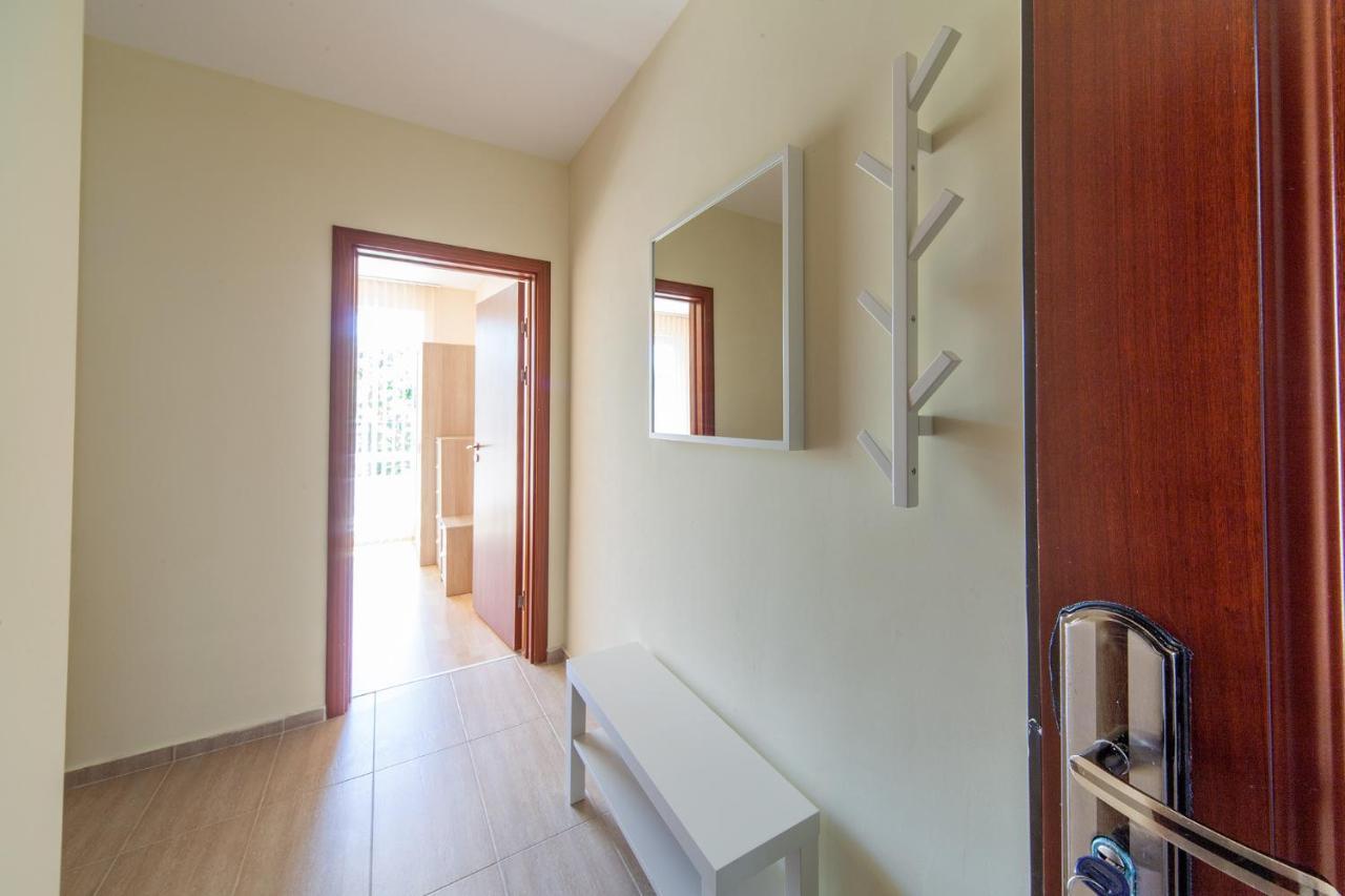 Panorama Kabakum Apartments - Free Parking ゴールデンサンド エクステリア 写真