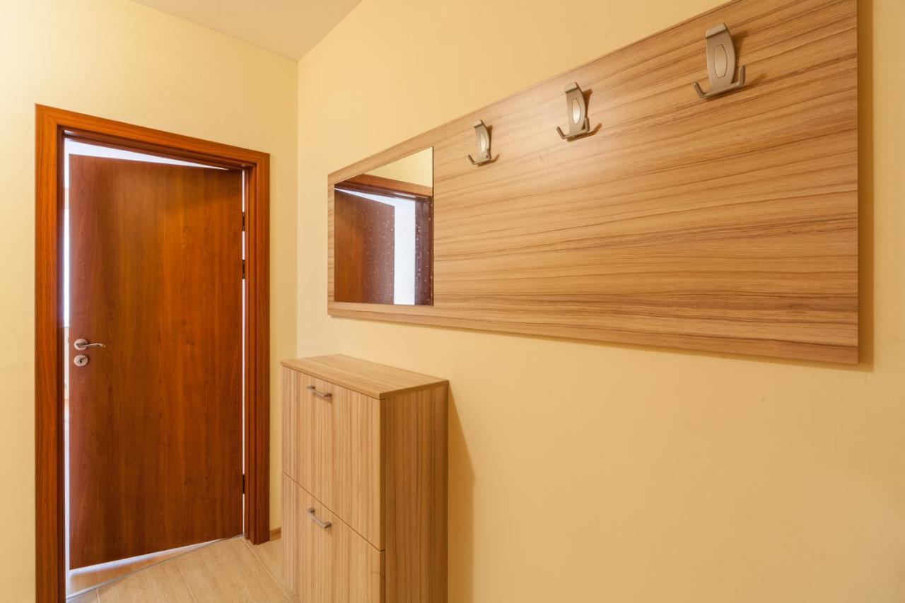 Panorama Kabakum Apartments - Free Parking ゴールデンサンド エクステリア 写真